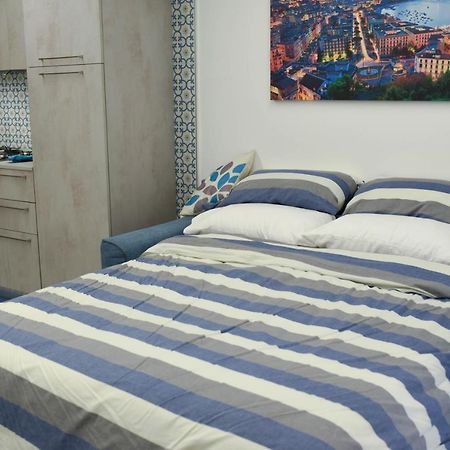 나폴리 Chiaja Lux House 아파트 외부 사진