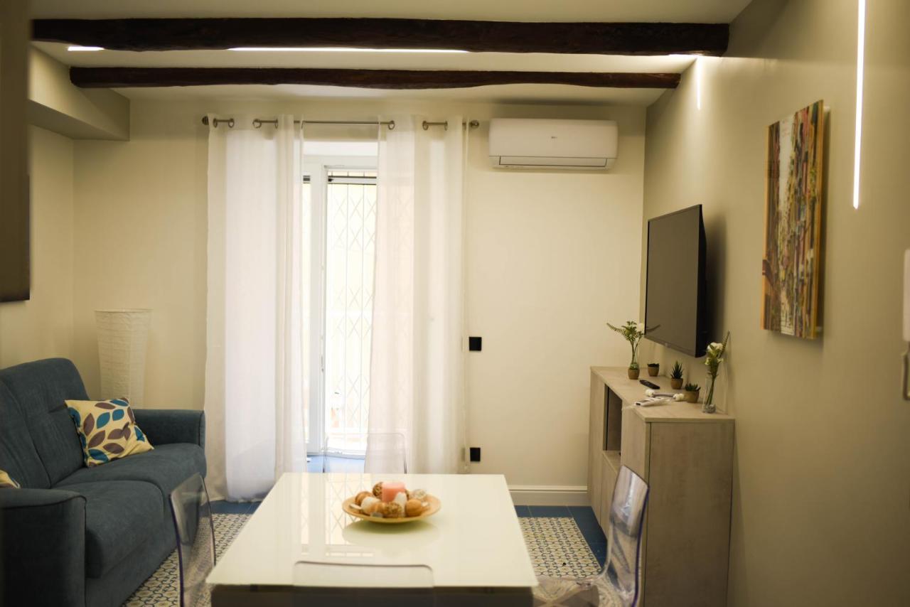 나폴리 Chiaja Lux House 아파트 외부 사진